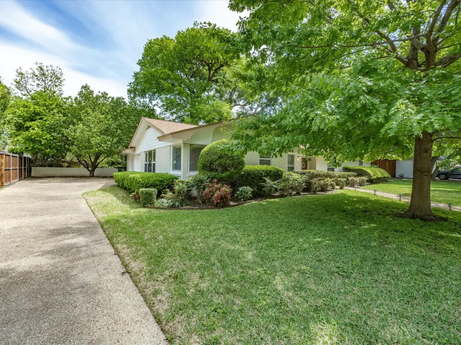 3217 Chaparral Lane, Fort Worth, TX 76109 - #3