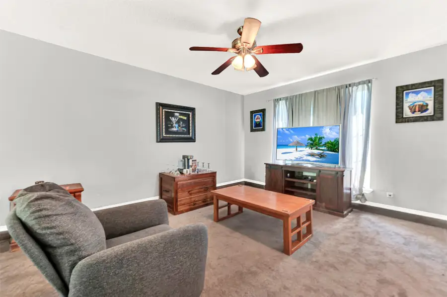 2828 Linden Lane, Grand Prairie, TX 75052 - #2