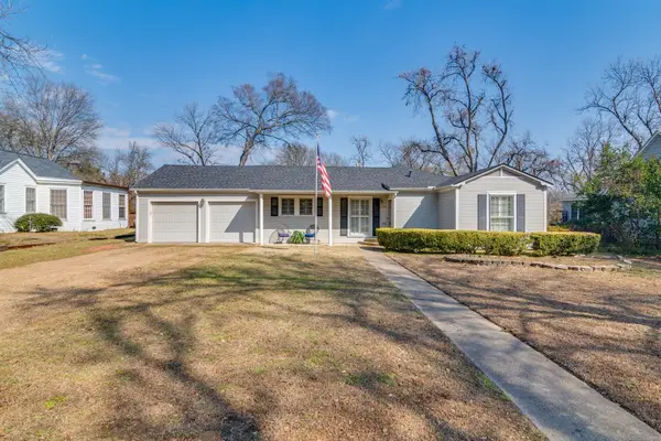 224 Elm Drive, Terrell, TX 75160