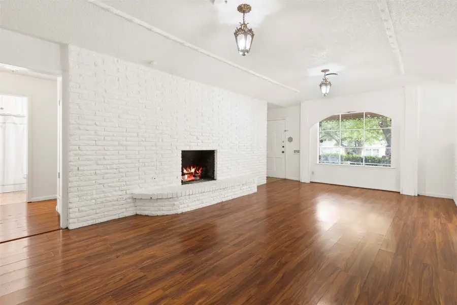 5516 Beaty Street, Fort Worth, TX 76112 - #3