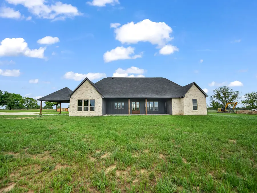 1390 Poe Prairie Road, Millsap, TX 76066 - #2