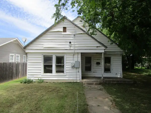 1812 8th Street, Brownwood, TX 76801