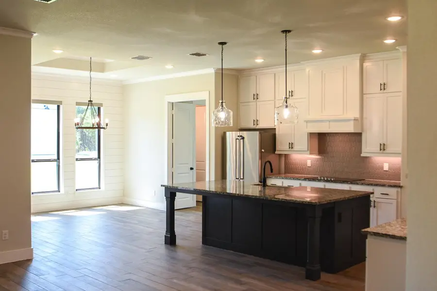 1016 Forest Glen Road, Weatherford, TX 76087 - #3