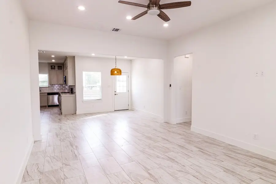 540 Highview Court, Godley, TX 76044 - #2