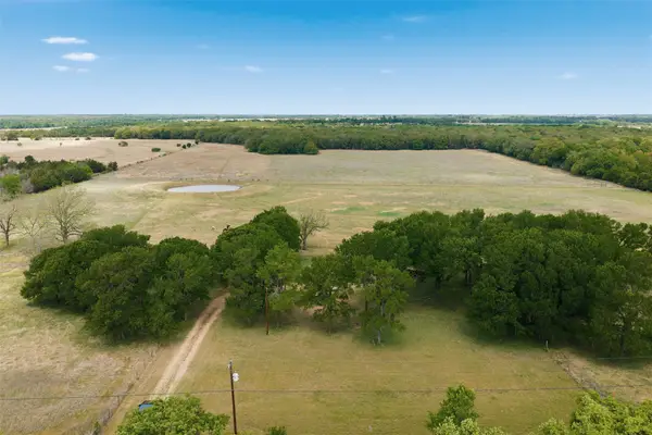 552 W White Oak Road, Ross, TX 76691