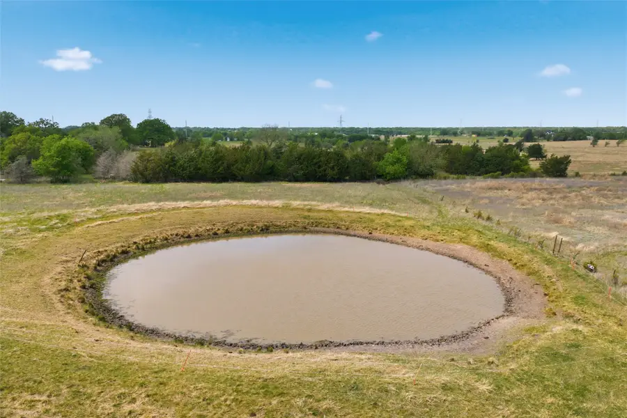 552 W White Oak Road, West, TX 76691 - #3