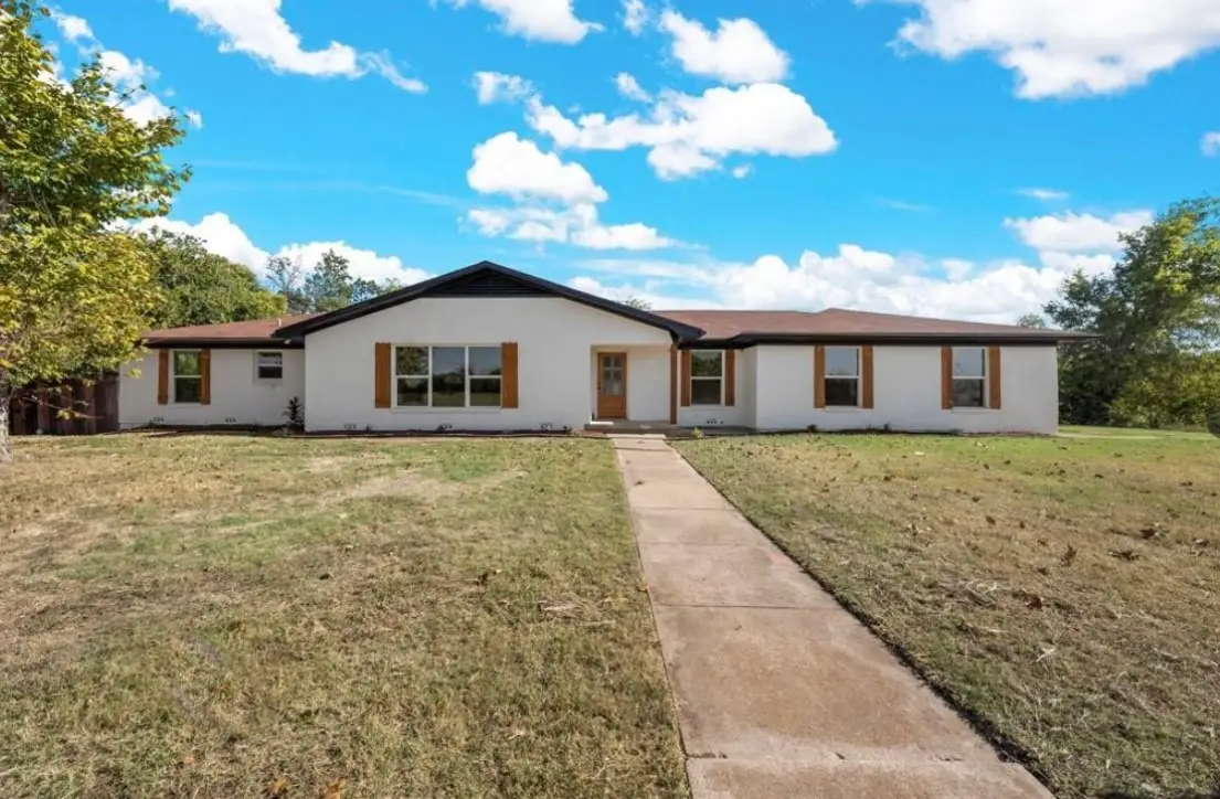 316 Benson Road, Robinson, TX 76706 - #1