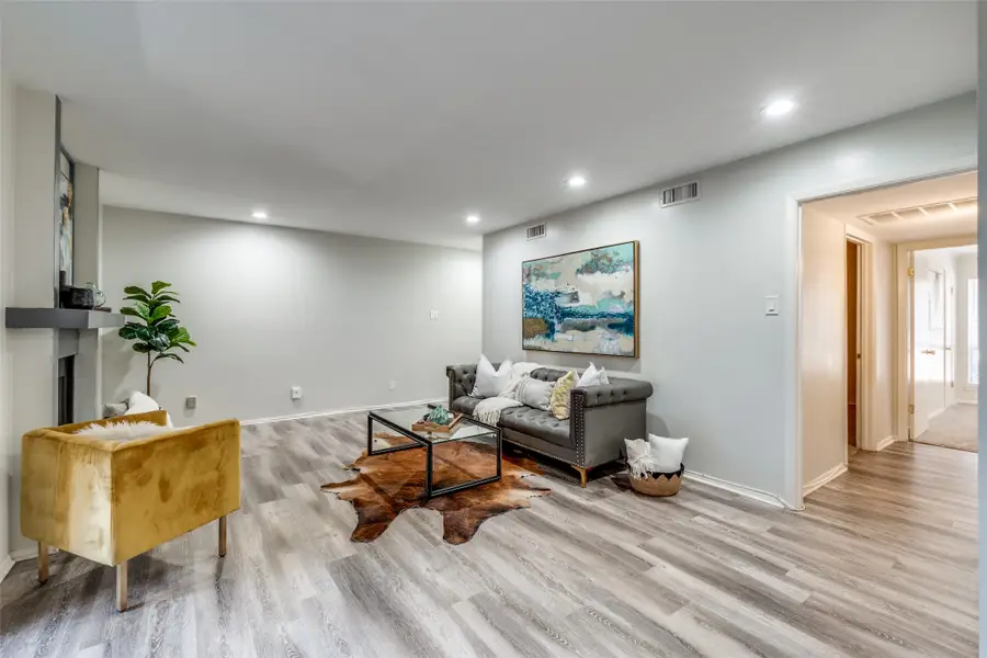 5130 Amesbury Drive #103, Dallas, TX 75206 - #2