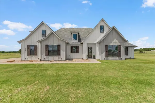 108 Stafford Trail, Weatherford, TX 76088