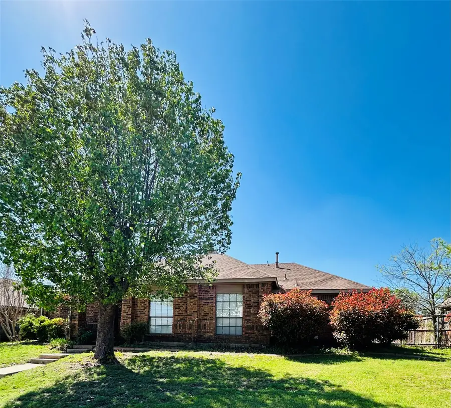 2246 Arbor Creek Drive, Carrollton, TX 75010 - #2
