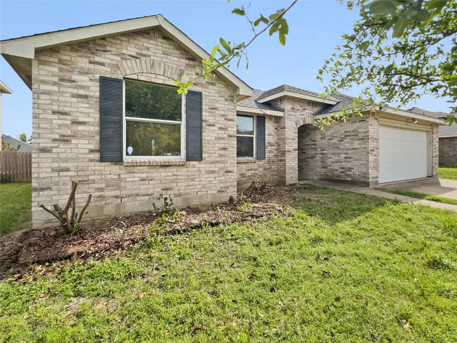 2043 Plains Court, Grand Prairie, TX 75052 - #2