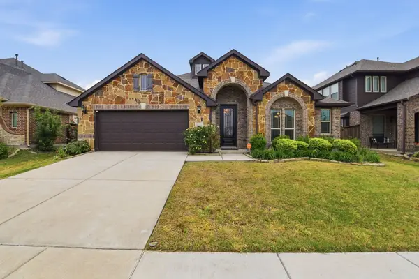 2011 Clearcreek Way, Royse City, TX 75189