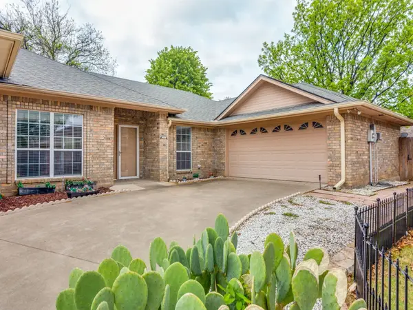 1014 Teresa Court, Granbury, TX 76048