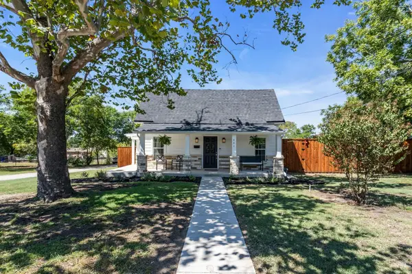 421 N Main Street, Farmersville, TX 75442