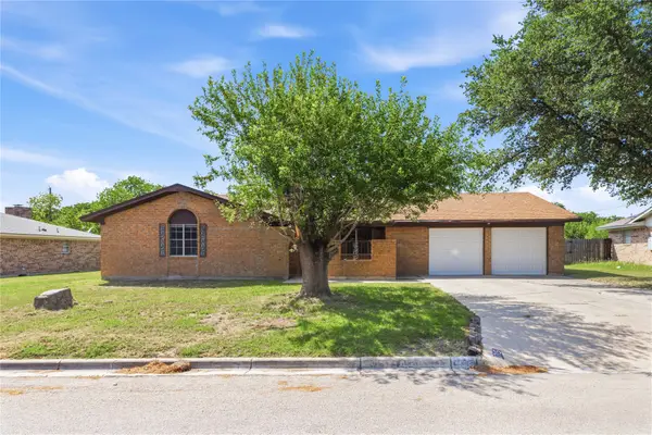1715 Woodridge Street, Brownwood, TX 76801