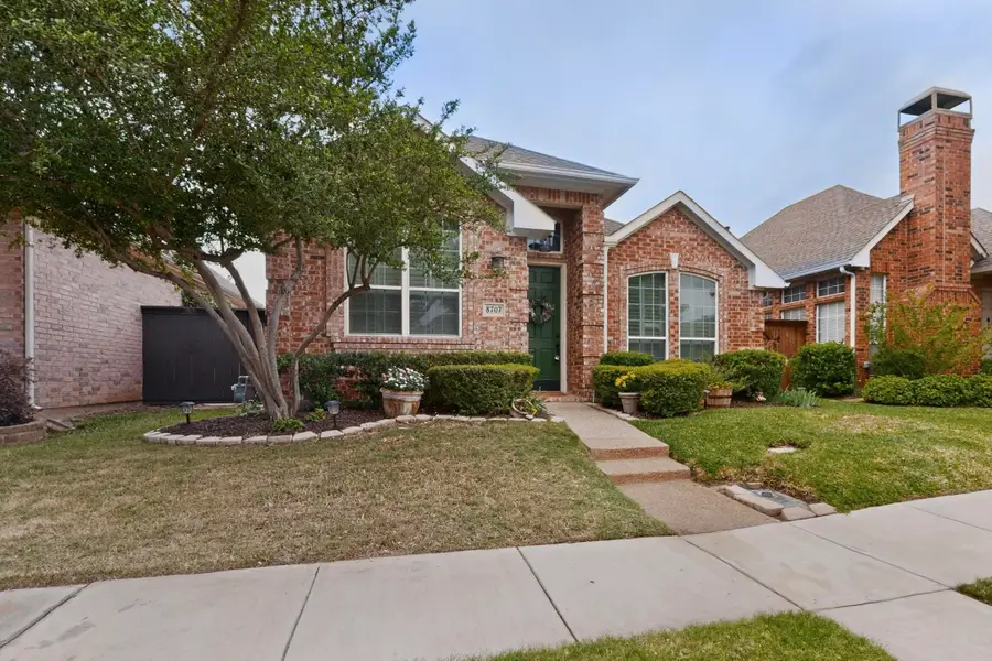8707 Wellington Road, Irving, TX 75063 - #2