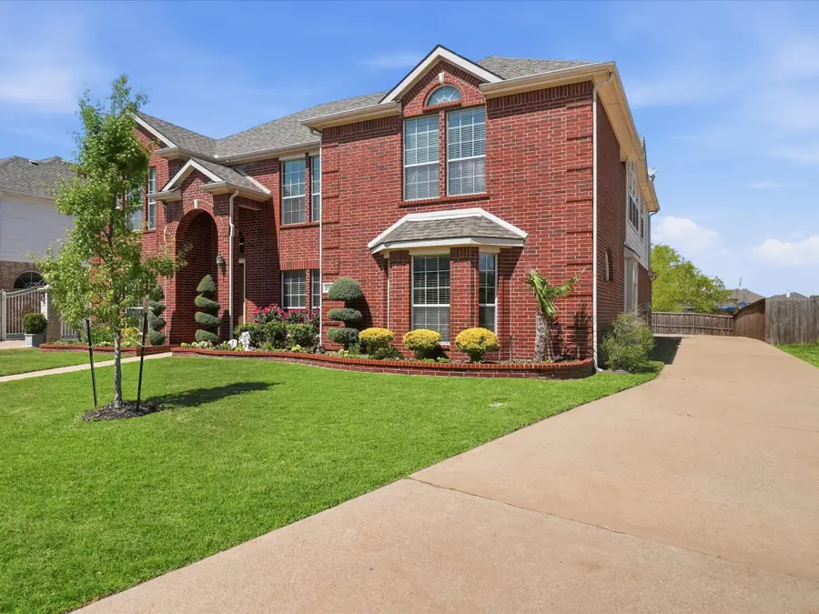 2824 Gillespie Lane, Grand Prairie, TX 75052 - #3