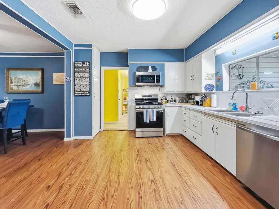 112 E Hoard Street, Hamilton, TX 76531 - #2