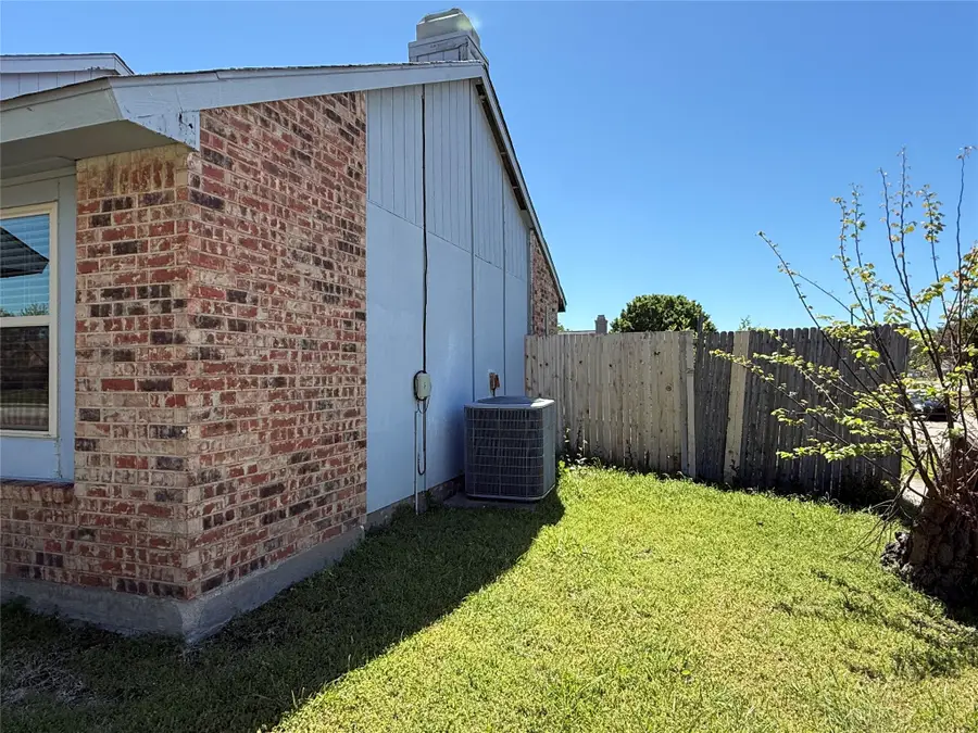 1300 Rivercrest Boulevard, Allen, TX 75002 - #2