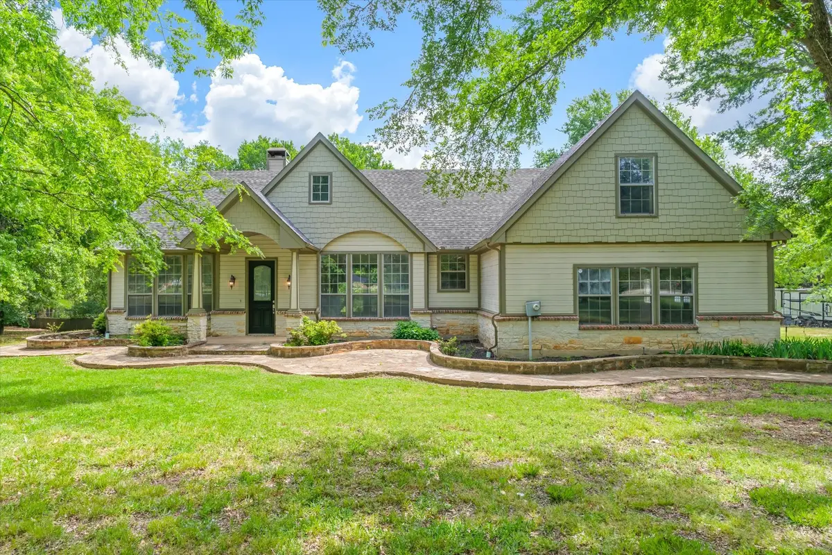 2151 Meadow Way, Terrell, TX 75160 - #1