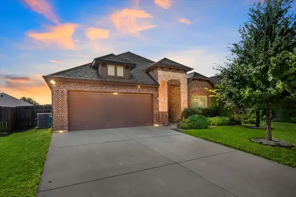 205 Carson Drive, Waxahachie, TX 75167