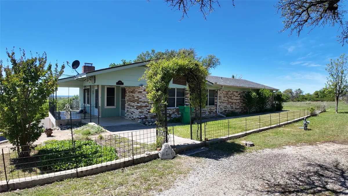 1301 N Reilley Street N, Goldthwaite, TX 76844 - #1