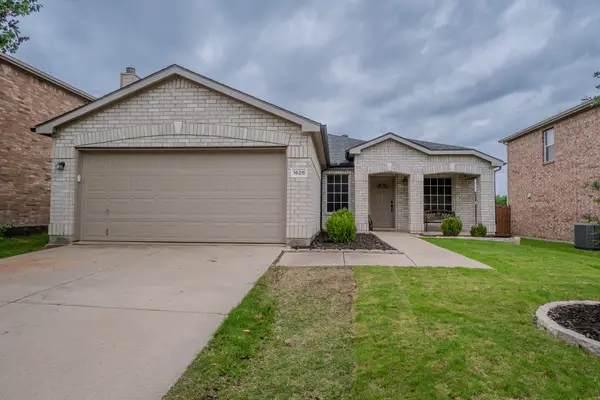 1628 Princess Lane, Little Elm, TX 75036
