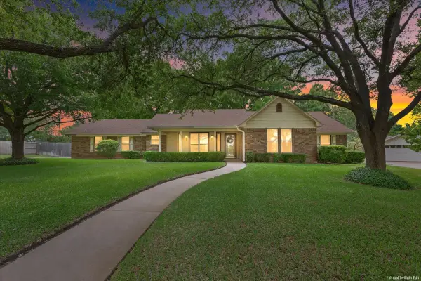 512 Dal Paso Drive, Robinson, TX 76706