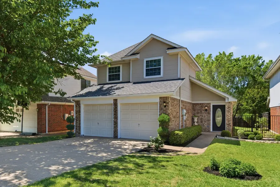 910 S Old Orchard Lane, Lewisville, TX 75067 - #2