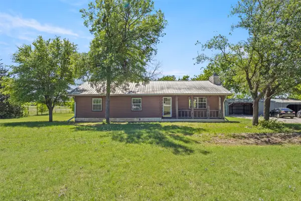 12582 Blakely Lane, Sanger, TX 76266