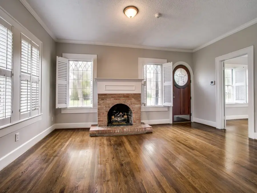 5606 Mercedes Avenue, Dallas, TX 75206 - #3