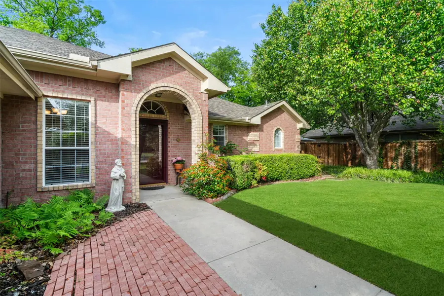 1504 Manten Boulevard, Denton, TX 76208 - #2