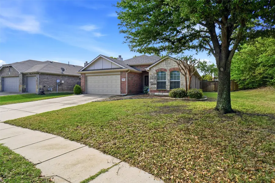 1904 Fairmount Park Drive, Denton, TX 76210 - #2