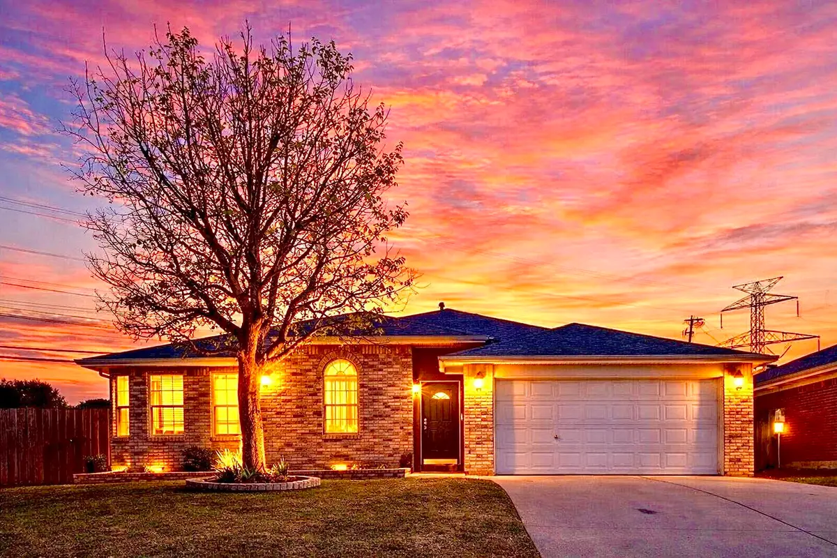 10604 Cobblestone Drive, Benbrook, TX 76126 - #1