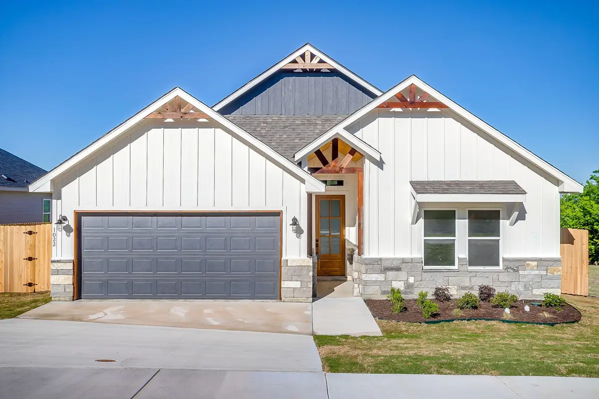 1022 Lake View Ridge, White Settlement, TX 76108 - #1