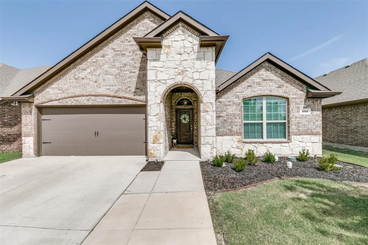252 Sunny Corner Road, Royse City, TX 75189 - #1