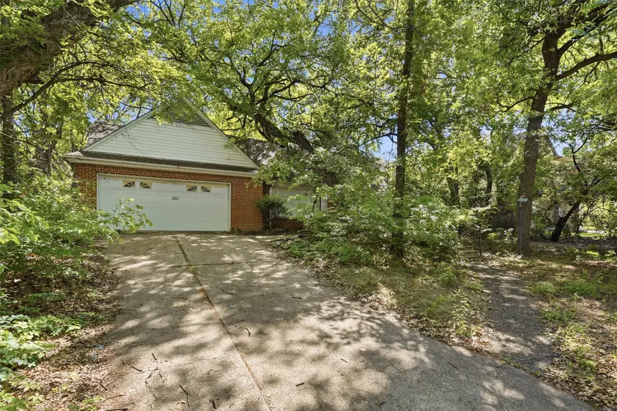 3237 Preston Hollow Road, Fort Worth, TX 76109 - #2