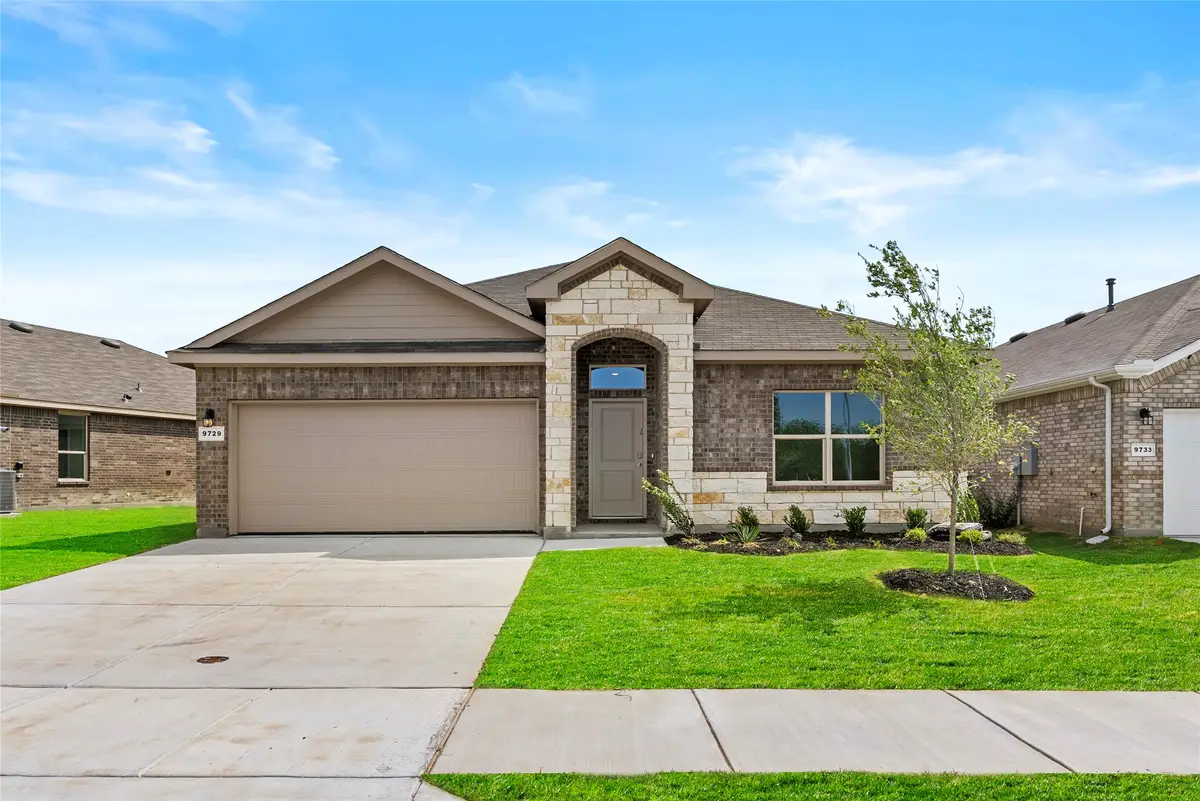 9729 Mcclane Farm Drive, Fort Worth, TX 76036 - #1
