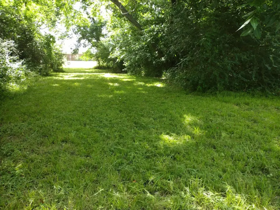 000 N San Jacinto, Terrell, TX 75160 - #2