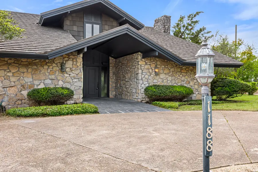 1188 Windwood Lane, Woodway, TX 76712 - #2