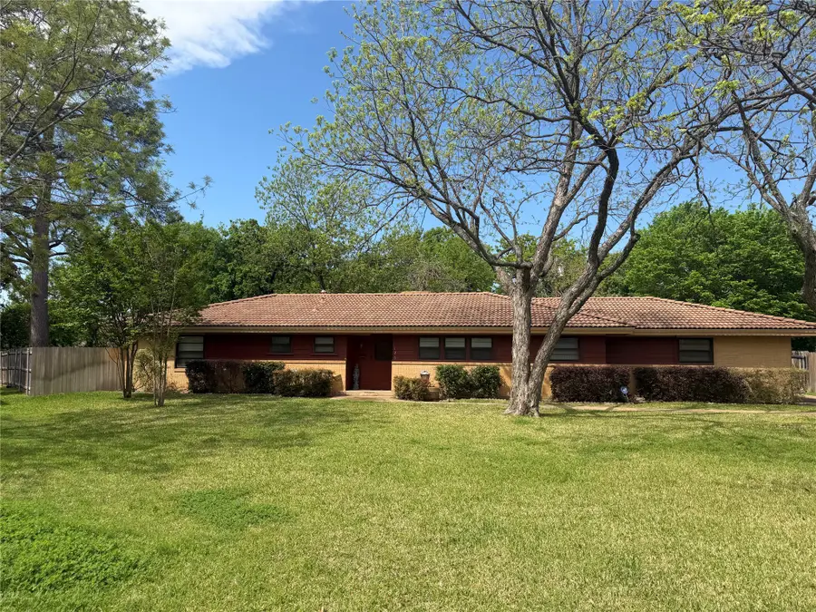 126 Sanders Place, Irving, TX 75062 - #3