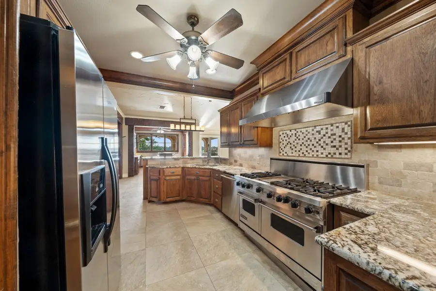 6068 Northview Court, Aubrey, TX 76227 - #2