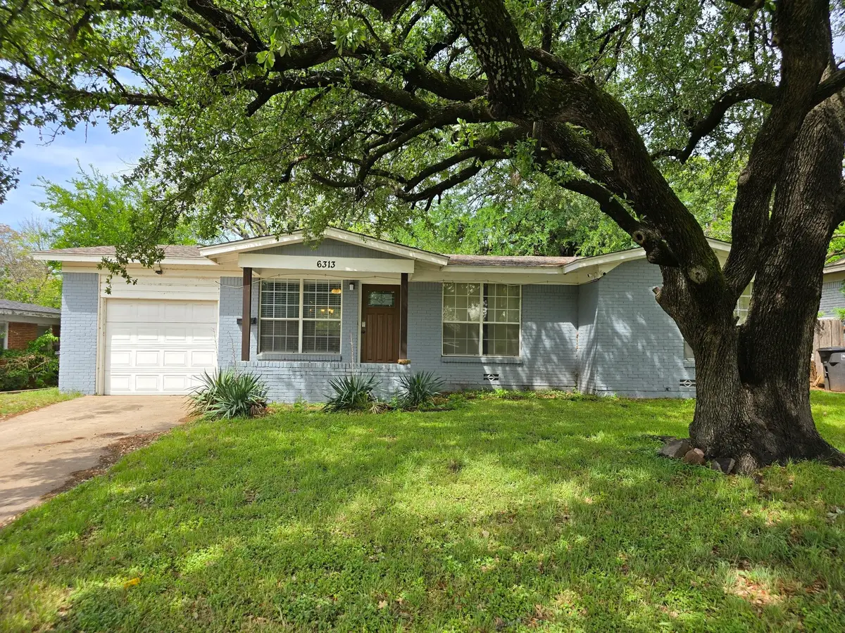6313 Greenlee Street, Fort Worth, TX 76112 - #1