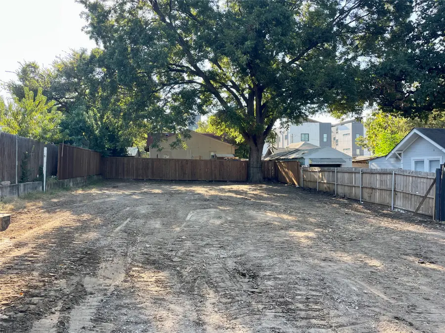 2210 Lucas Drive, Dallas, TX 75219 - #2