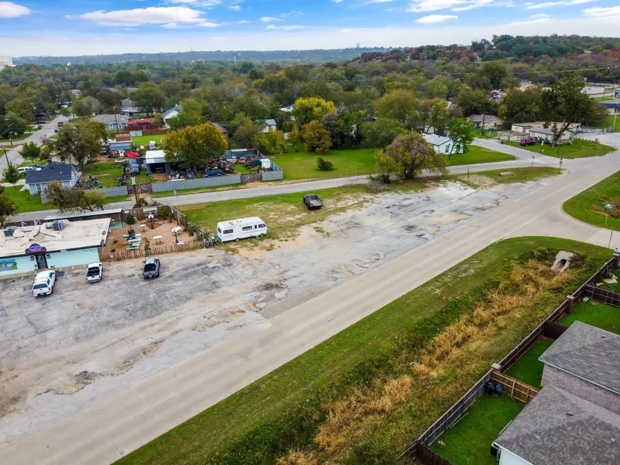 6100 Lt Jg Barnett Road, Fort Worth, TX 76114 - #3