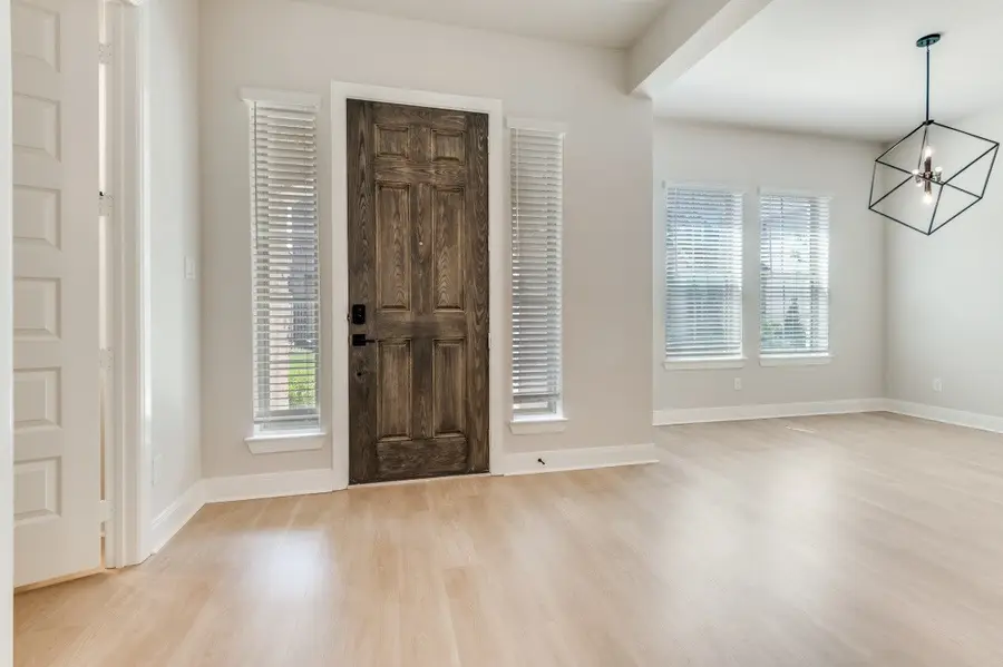 704 Yellow Warbler Way, Arlington, TX 76005 - #2