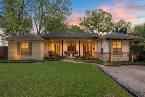 3856 Shorecrest Dr, Dallas, TX 75209