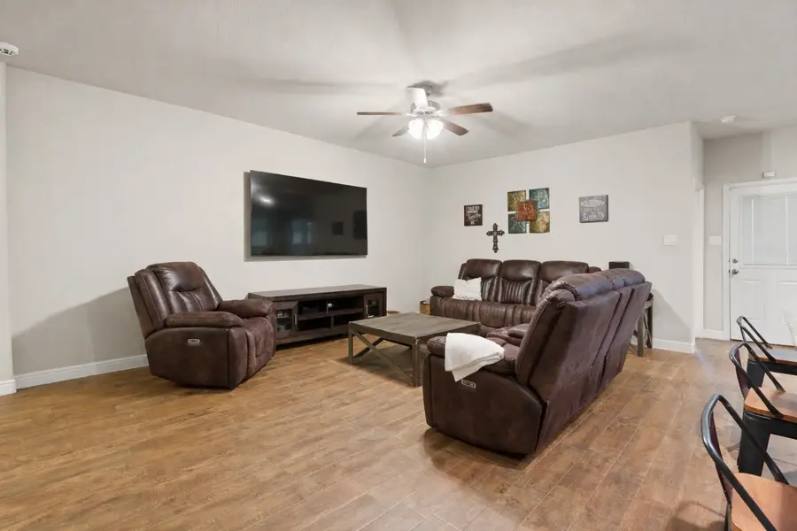 1406 Pleasanton Road, Cleburne, TX 76033 - #3