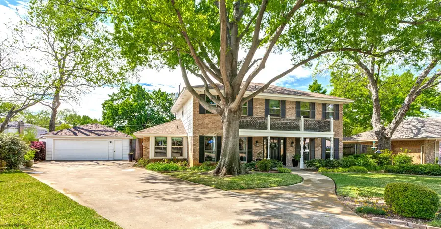 1911 Lakeside Drive, Arlington, TX 76013 - #3