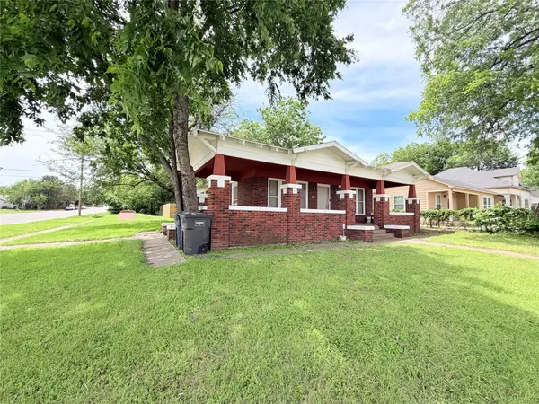 900 W Central Avenue, Fort Worth, TX 76164